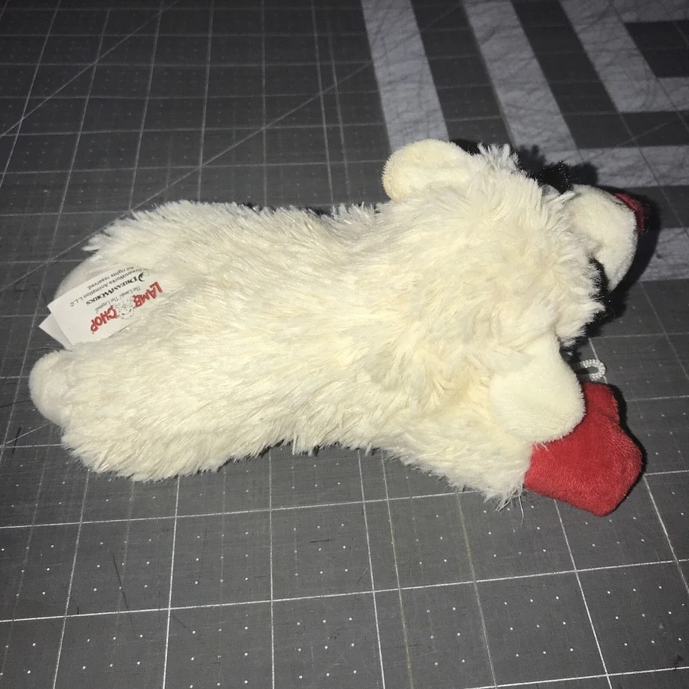 Dreamworks Lamb Chop Plush Toy 7